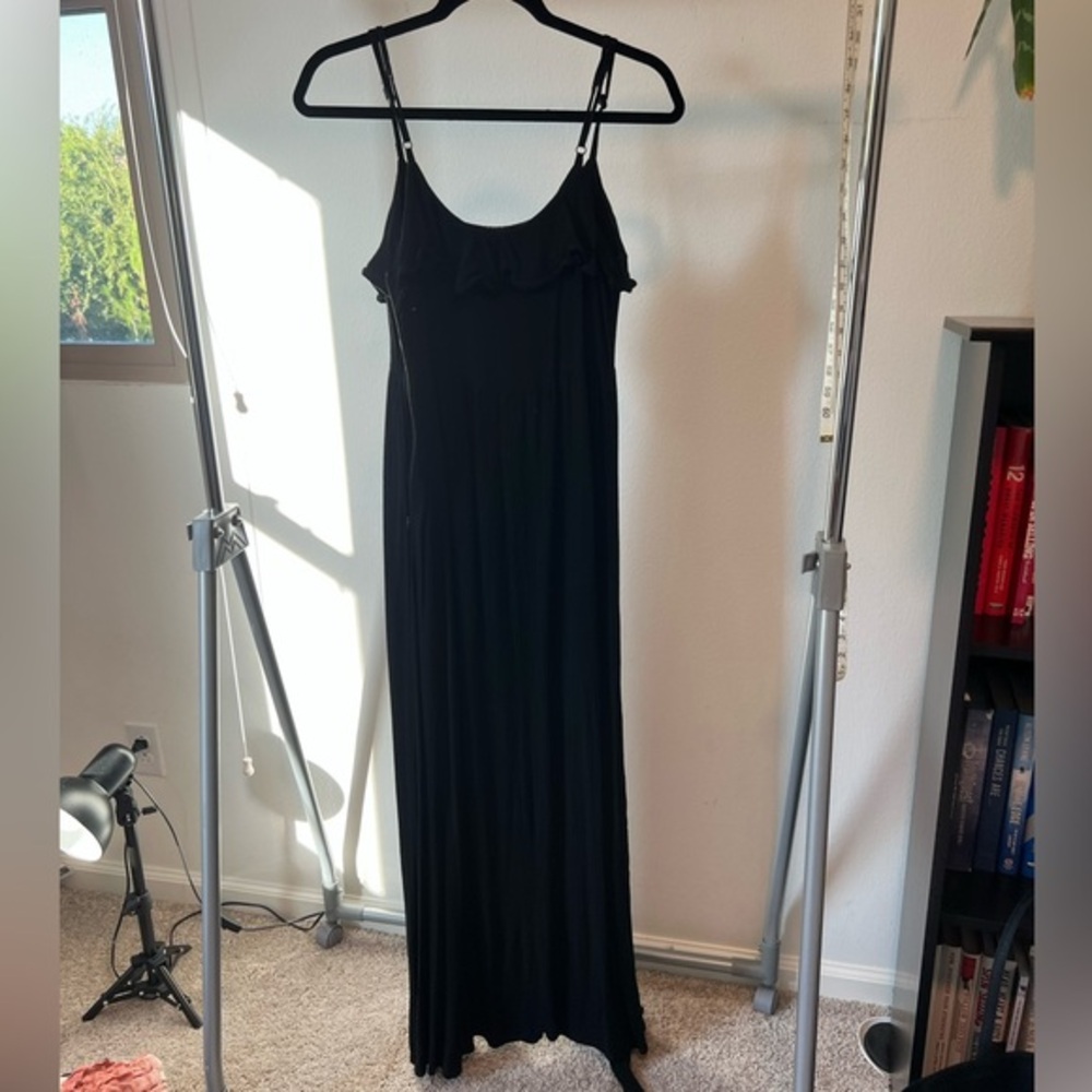 Mooloola Ruffle Trim Adjustable Strap Sleeveless Maxi Dress Black Size 10/Large
